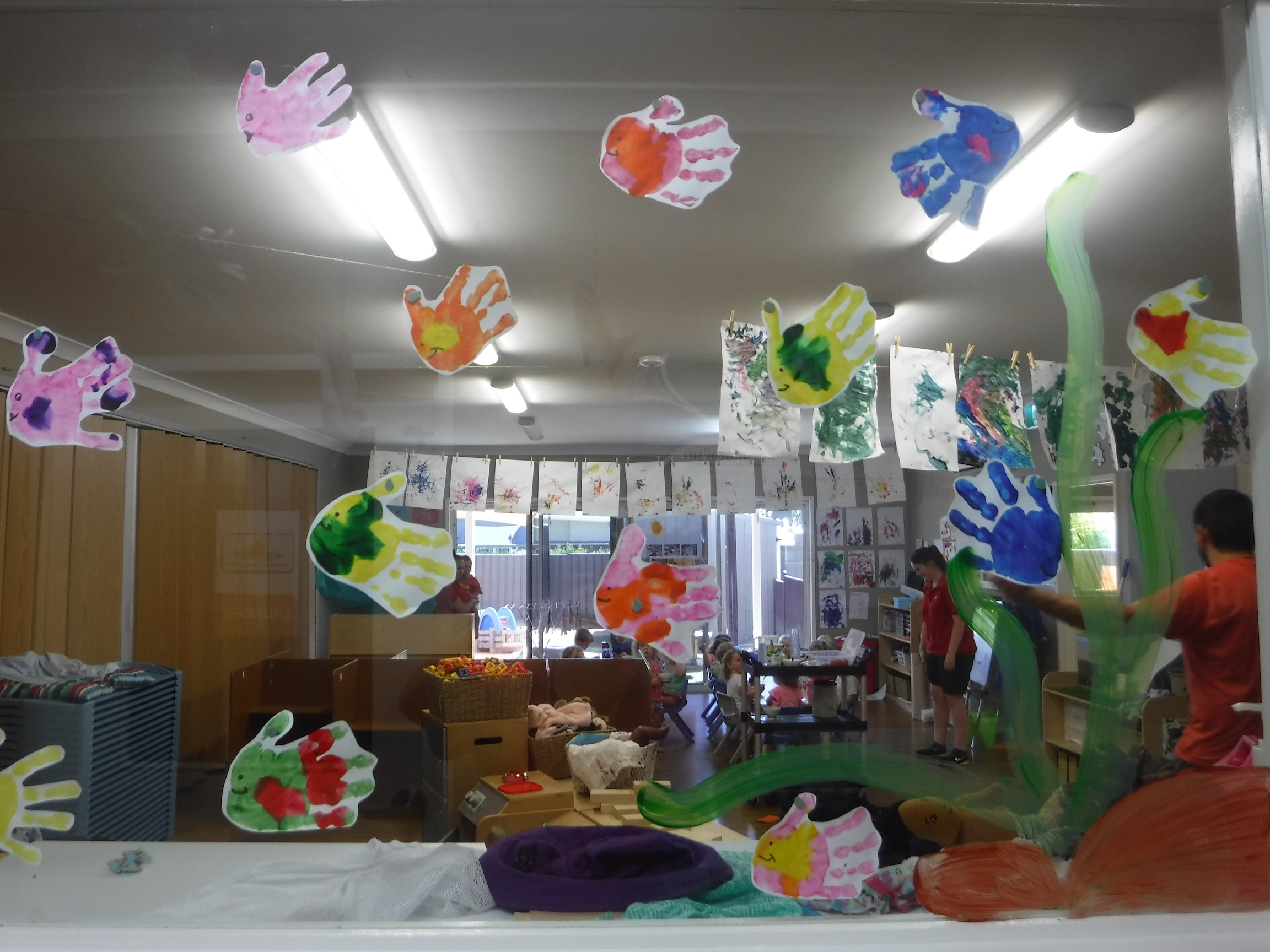 The Great Fish and Yabby Debate in George’s Giraffes